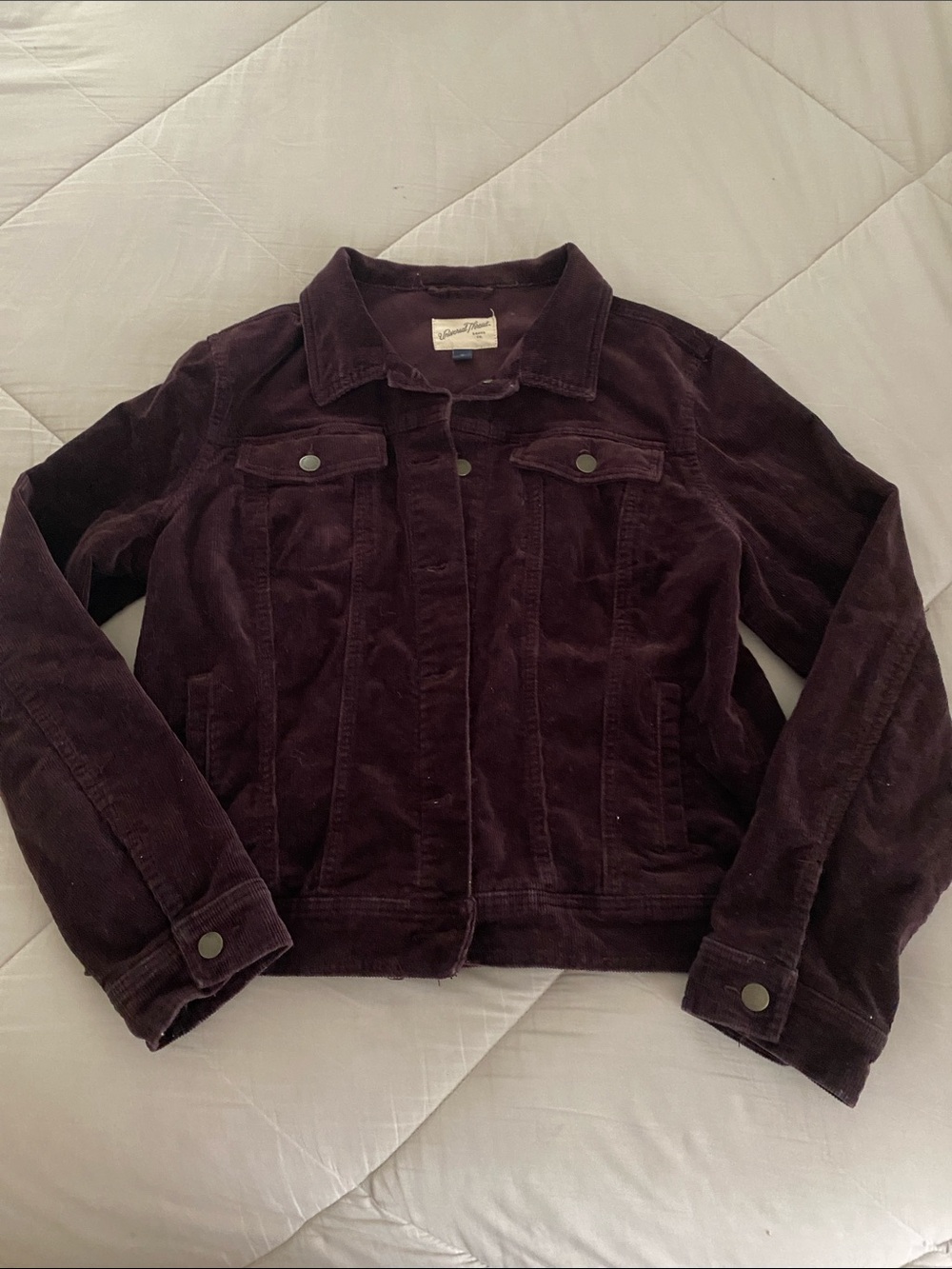 Universal Thread Corduroy Trucker Jacket in Plum